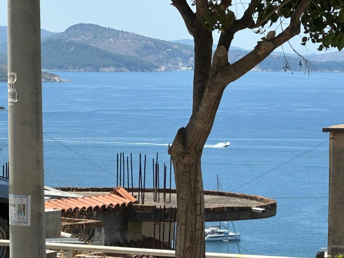 Sana Apartment Sarandë Exteriör bild