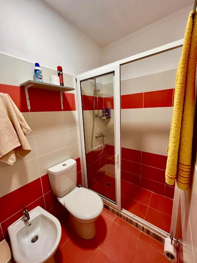 Sana Apartment Sarandë Exteriör bild
